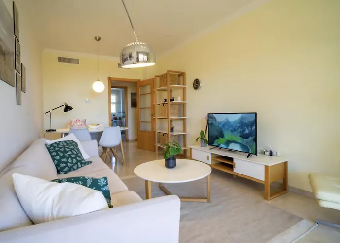 Cyv - Nice Apartment W A Pool, Close To The Beach